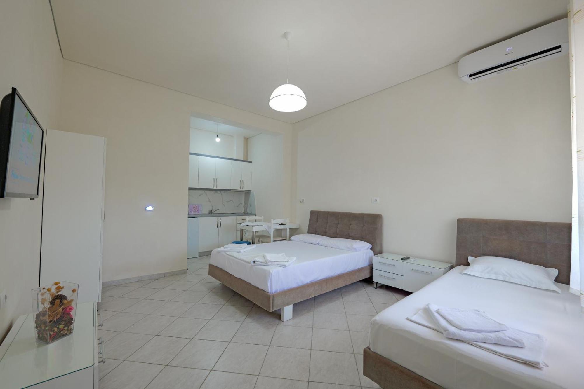 Flower Vila Sarande Ngoại thất bức ảnh